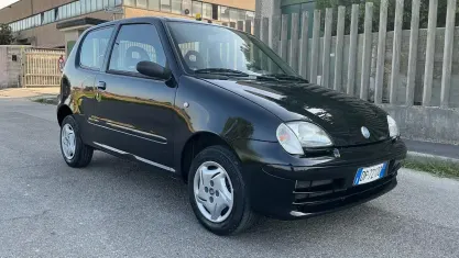 Usata Fiat 600 Active 54 CV (39 kW) 2008 Nero Utilitaria