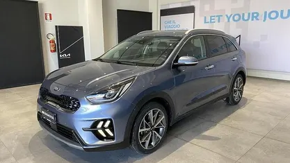 Usata Kia Niro 141 CV (103 kW) 2021 Blu SUV