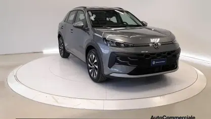 Nuova VW T-Roc Life 116 CV (85 kW) 2026 Grigio SUV