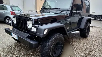 Usata Jeep Wrangler Sport 177 CV (130 kW) 2000 SUV