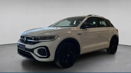 Usata VW T-Roc R-line 110 CV (80 kW) 2023 Bianco / pastello SUV