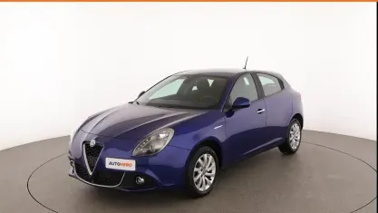 Usata Alfa Romeo Giulietta Business 120 CV (88 kW) 2019 Blu Utilitaria