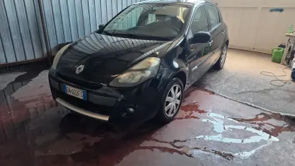 Usata Renault Clio IV 75 CV (55 kW) 2012 Nero Berlina