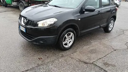 Usata 2010 Nissan Qashqai Acenta SUV | 7300 € (Buon prezzo)