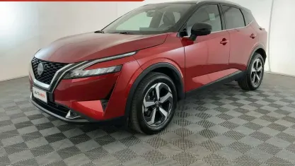 Usata Nissan Qashqai N-Connecta 158 CV (116 kW) 2024 Rosso SUV