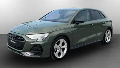 Usata Audi A3 S-Line 150 CV (110 kW) 2025 Verde indy Berlina