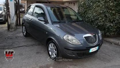 Gray Usata 2005 Lancia Ypsilon Due volumi | 2499 € (Buon prezzo)