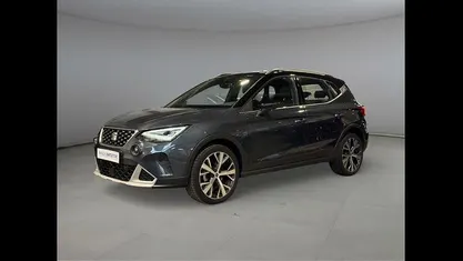 Usata Seat Arona Xperience 110 CV (80 kW) 2023 Grigio SUV