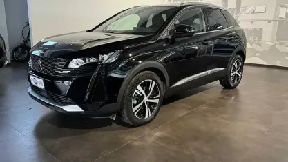Usata Peugeot 3008 GT 131 CV (96 kW) 2022 Nero SUV