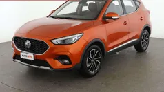 Arancio Usata 2022 MG ZS Luxury Tre volumi | 13.699 € (Buon prezzo)