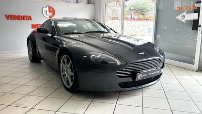 Usata Aston Martin V8 Vantage 385 CV (283 kW) 2006 Gray Coupé