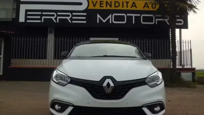 Usata Renault Scénic Business 120 CV (88 kW) 2019 Bianco Monovolume