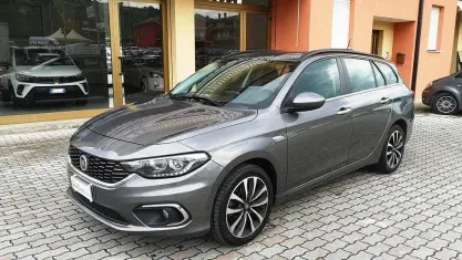 Usata Fiat Tipo Lounge 120 CV (88 kW) 2020 Grigio Station wagon