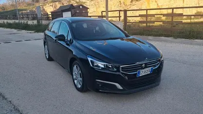 Usata Peugeot 508 Business-Line 115 CV (84 kW) 2015 Nero Station wagon