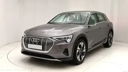 Usata Audi e-tron Business 300 kW (408 CV) 2019 Grigio SUV