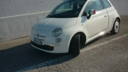Usata Fiat 500 Lounge 69 CV (50 kW) 2010 Bianco Berlina