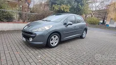 Grigio Usata 2009 Peugeot 207 Sport Tre volumi | 3600 € (Buon prezzo)