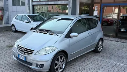 Usata Mercedes A150 Avantgarde 95 CV (69 kW) 2005 Coupé