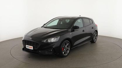 Usado Ford Focus ST-Line X 155 HP (114 kW) 2022 Preto