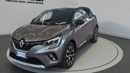 Usata Renault Captur Techno 94 CV (69 kW) 2023 Bic. antracite tetto nero SUV