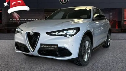 Grigio Usata 2023 Alfa Romeo Stelvio Super SUV | 39.900 € (Buon prezzo)