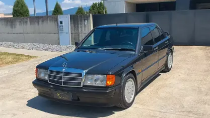 Usata Mercedes 190 204 CV (150 kW) 1989 Nero Berlina