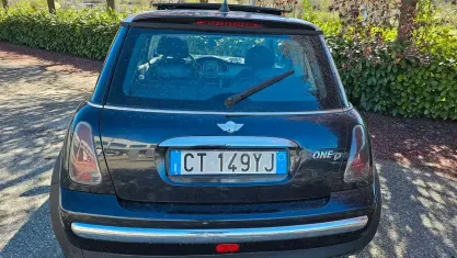 Usata Mini One D 75 CV (55 kW) 2005 Nero Utilitaria