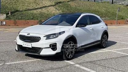 Usata Kia XCeed 136 CV (100 kW) 2019 Bianco SUV