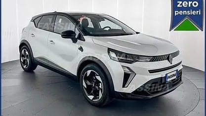 Nuova Renault Captur Techno 114 CV (83 kW) 2026 Bianco/nero SUV