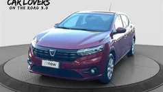 Rosso Usata 2023 Dacia Sandero Comfort Due volumi | 13.990 € (Buon prezzo)