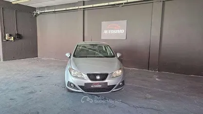 Usata Seat Ibiza Style 90 CV (66 kW) 2010 Berlina