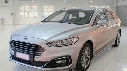 Argento Usata 2020 Ford Mondeo Business Edition Station wagon | 13.900 € (Buon prezzo)