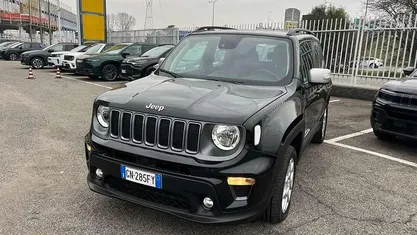 Nero Usata 2023 Jeep Renegade Limited SUV | 18.490 € (Buon prezzo)