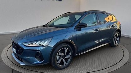Usata Ford Focus Active 125 CV (91 kW) 2023 Blu SUV
