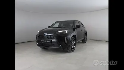 Nero Usata 2021 Toyota Yaris Cross Trend SUV | 21.700 € (Buon prezzo)