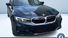 Nero Usata 2024 BMW 320e Comfort Edition Station wagon | 51.100 € (Buon prezzo)