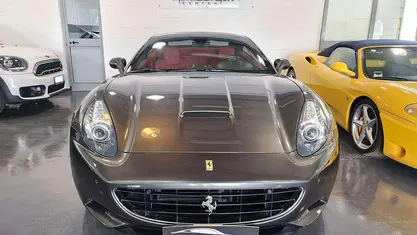 Usata Ferrari California 490 CV (360 kW) 2010 Cabrio