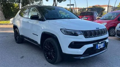 Bianco metallizzato Usata 2023 Jeep Compass SUV | 18.900 € (Super prezzo)