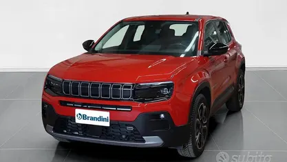 Rosso Usata 2023 Jeep Avenger Summit SUV | 19.543 € (Buon prezzo)