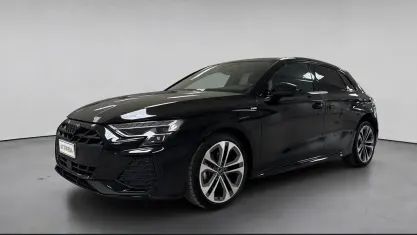 Usata Audi A3 S-Line 150 CV (110 kW) 2025 Nero / pastello Berlina