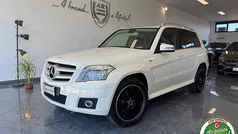 Bianco pastello Usata 2010 Mercedes GLK220 SUV | 9400 € (Buon prezzo)