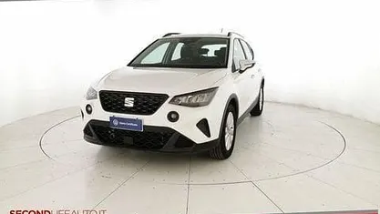 Begagnad Seat Arona Style 90 HK (66 kW) 2023 Vit SUV