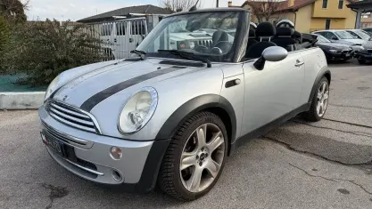 Usata Mini Cooper Cabriolet Chili 116 CV (85 kW) 2008 Antracite Cabrio