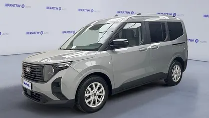 Grigio Usata 2024 Ford Tourneo Courier Titanium Monovolume | 20.990 € (Buon prezzo)