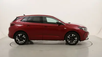Usata Opel Grandland X Business Elegance 131 CV (96 kW) 2023 Rossorosso SUV