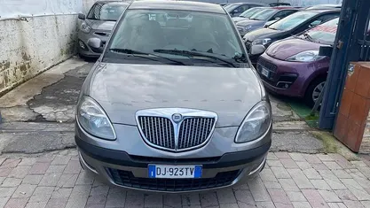 Usata 2006 Lancia Ypsilon Due volumi | 3500 € (Buon prezzo)