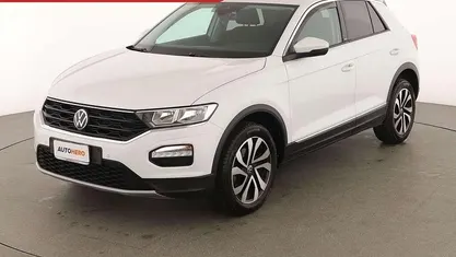 Usata VW T-Roc Active 110 CV (80 kW) 2021 Bianco SUV