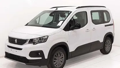 Bianco Usata 2024 Peugeot e-Rifter Allure Monovolume | 27.900 €