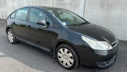 Usata Citroën C4 109 CV (80 kW) 2007 Nero Berlina
