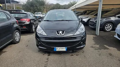 Usata Peugeot 207 70 CV (51 kW) 2007 Berlina